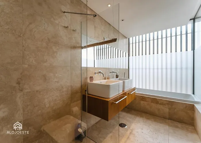 Quaint & Chic Seaside Villa