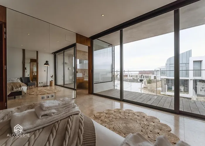 Quaint & Chic Seaside Villa