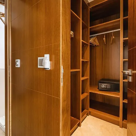 Quaint & Chic Seaside *