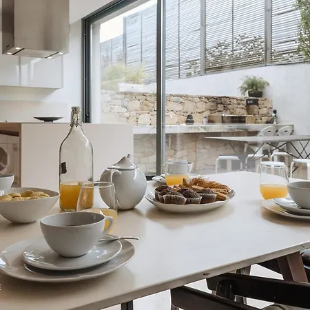 Quaint & Chic Seaside *