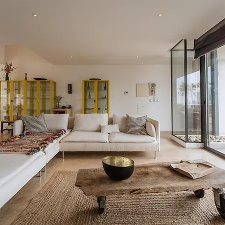 Quaint & Chic Seaside